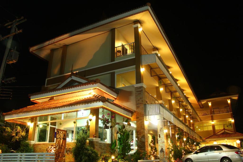 Nan Thara Place Hotel Exterior photo